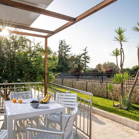 Ariadni Suites Karteros Extérieur photo