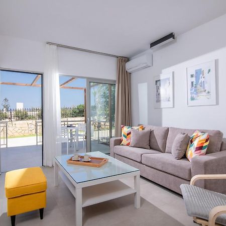 Ariadni Suites Karteros Extérieur photo