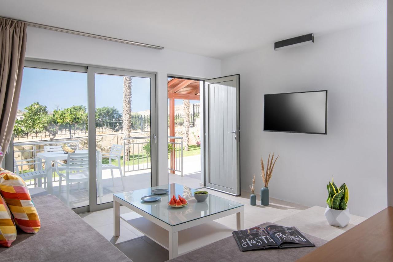Ariadni Suites Karteros Extérieur photo