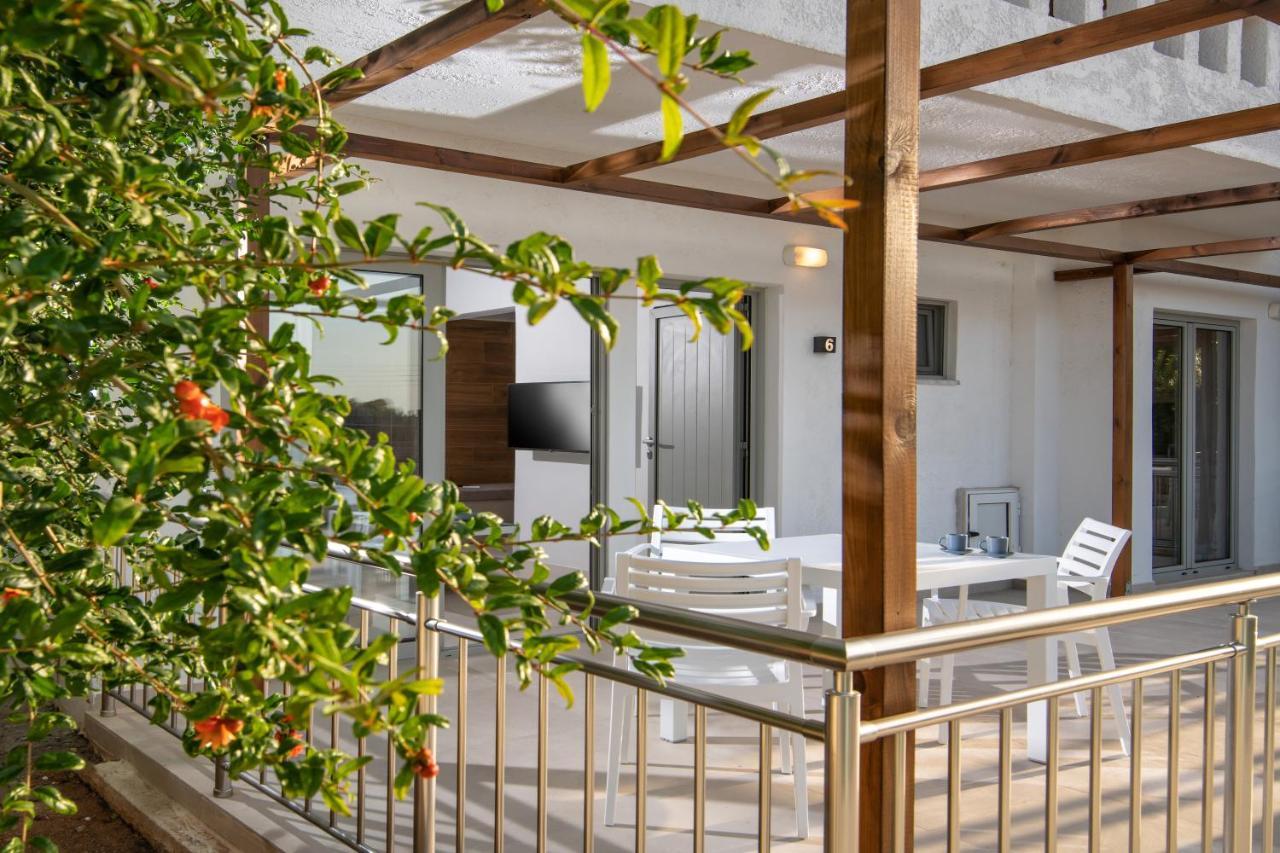 Ariadni Suites Karteros Extérieur photo